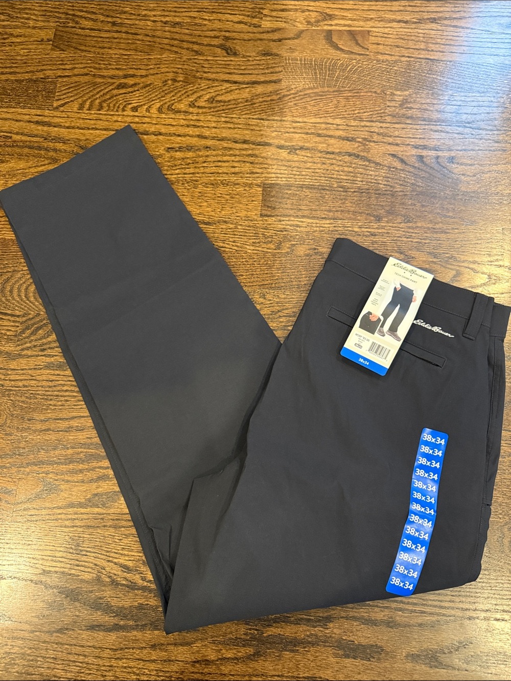 Eddie Bauer Men's black chinos 38x34 hiking utility  Pants slacks
